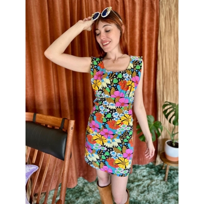 Penelope Cosmic Flower